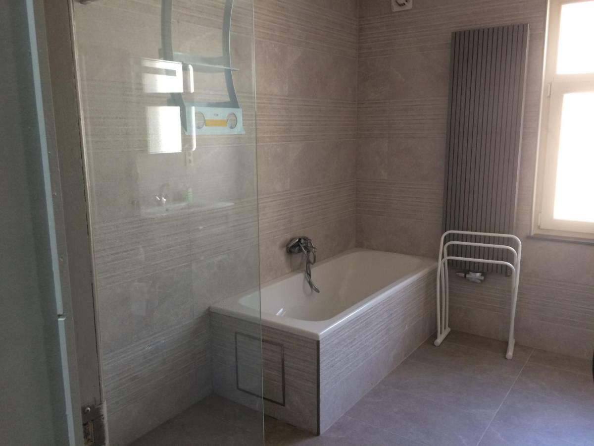 Maison Au Calme A 300M De La Plage De Panne Bagian luar foto